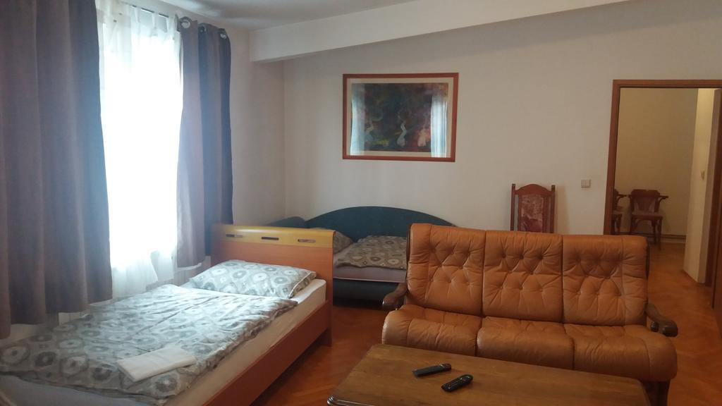 Guest House Sv. Nikola Dugo Selo Exterior foto